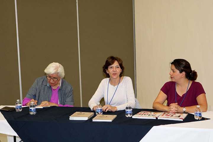 Presentación de libros y revistas